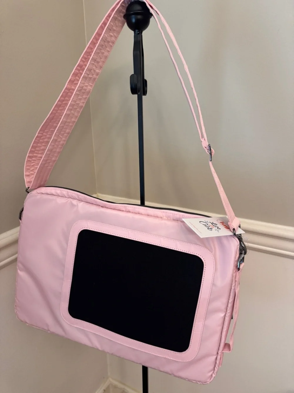BUBBLE PINK LUD Delta crossbody 17 inch Laptop carry bag